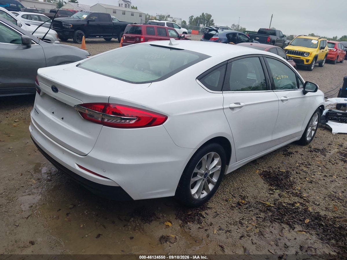 2020 FORD FUSION SE — photo 4