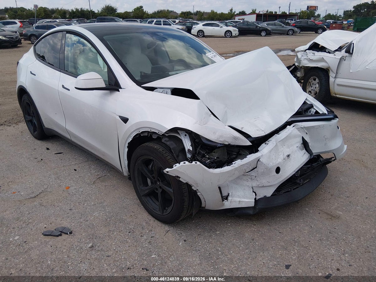 2026 TESLA MODEL Y PREMIUM REAR-WHEEL DRIVE/REAR-WHEEL DRIVE