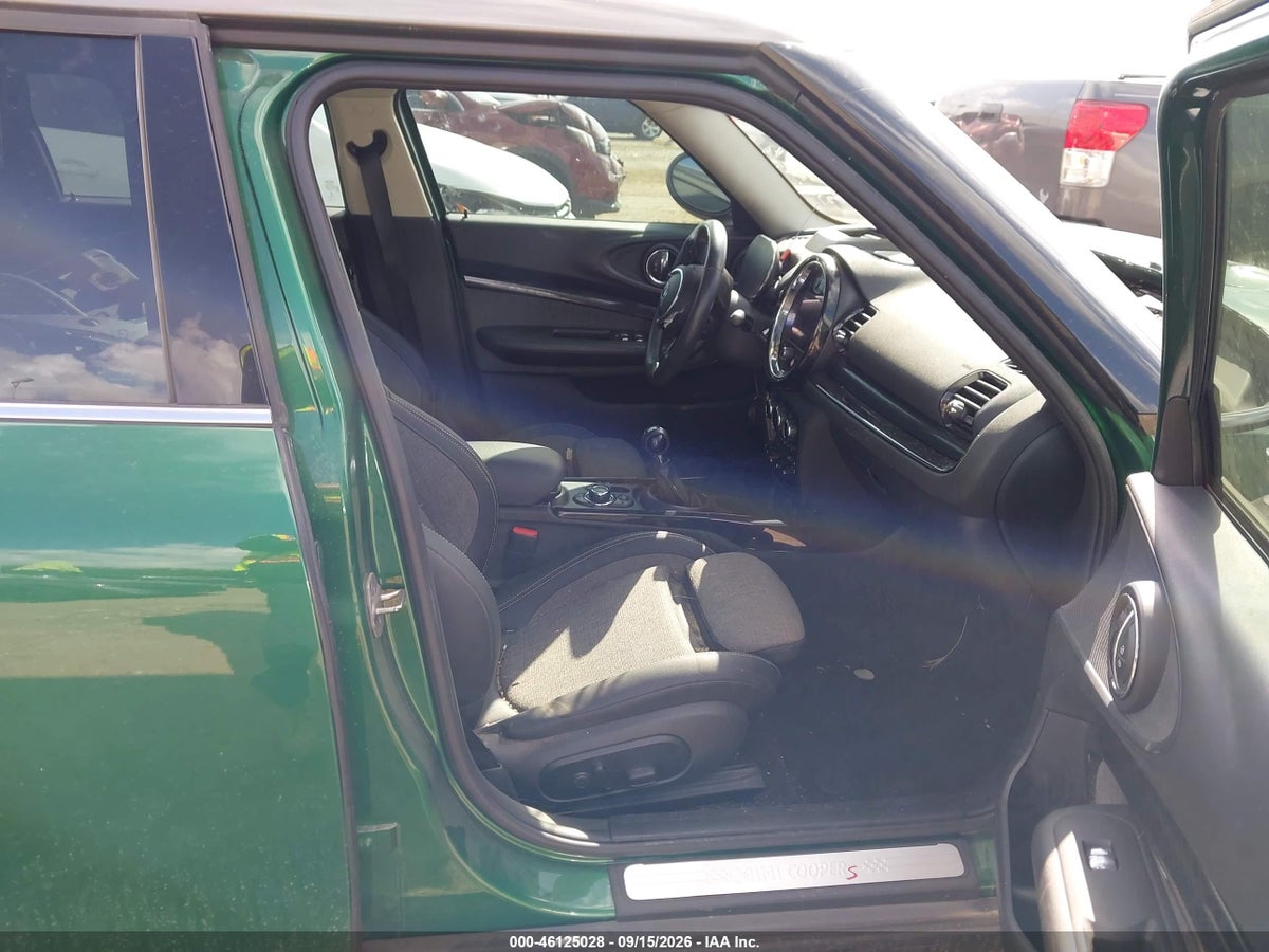 2022 MINI CLUBMAN COOPER S — photo 5