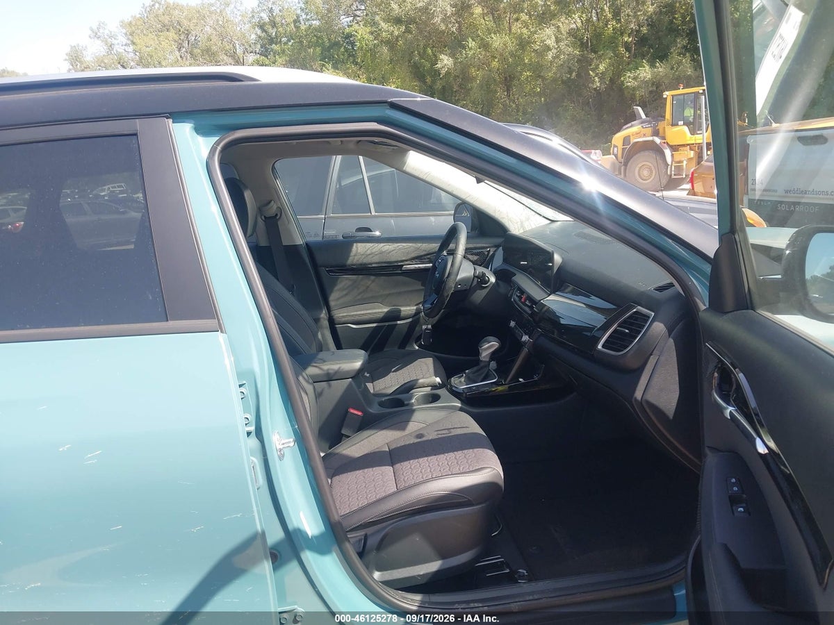 2026 KIA SELTOS S — photo 5