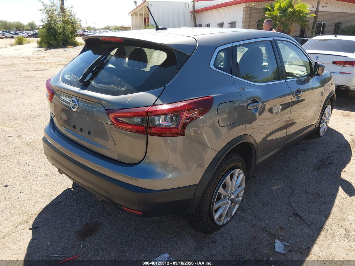 2022 NISSAN ROGUE SPORT S FWD XTRONIC CVT — photo 4