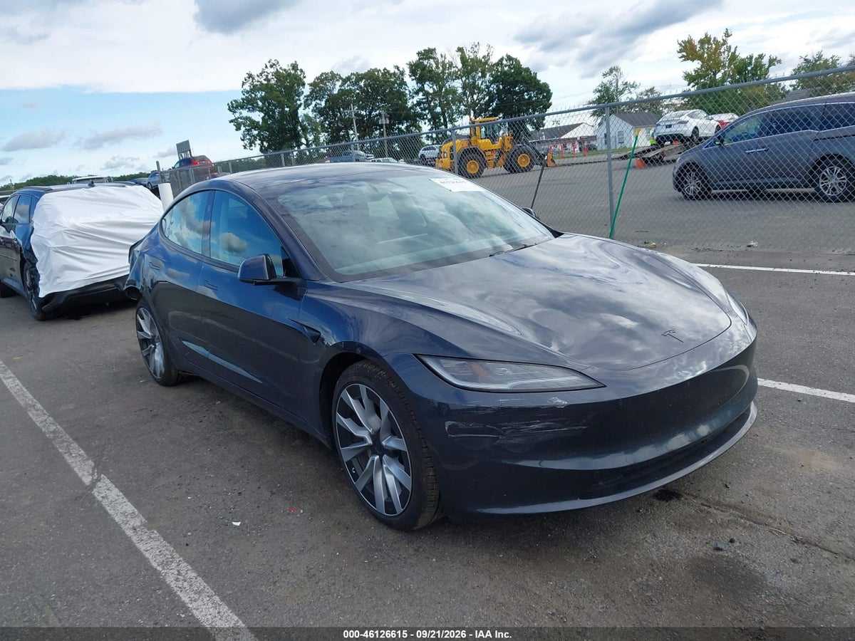 2026 TESLA MODEL 3 PREMIUM ALL-WHEEL DRIVE