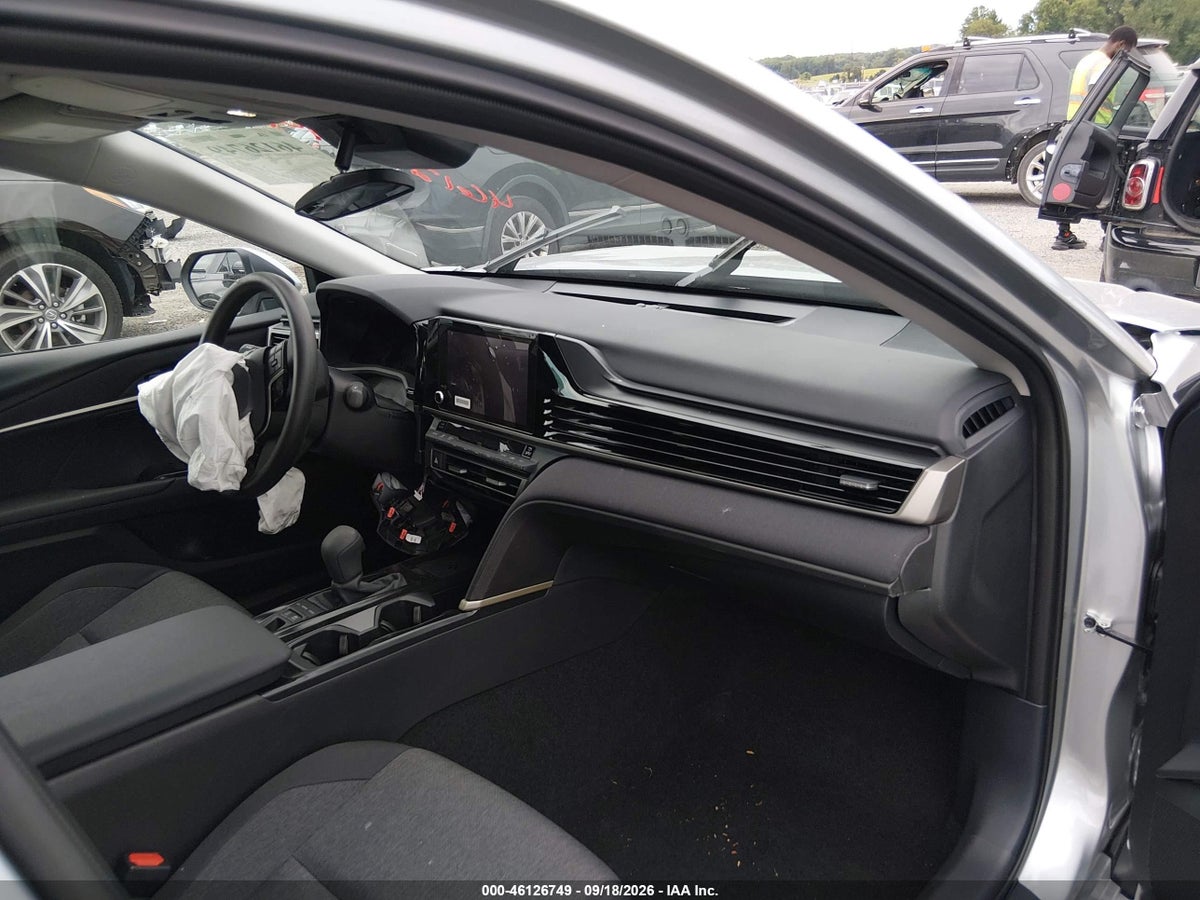 2026 TOYOTA CAMRY LE — photo 5