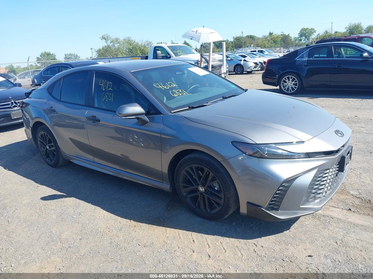 2026 TOYOTA CAMRY SE