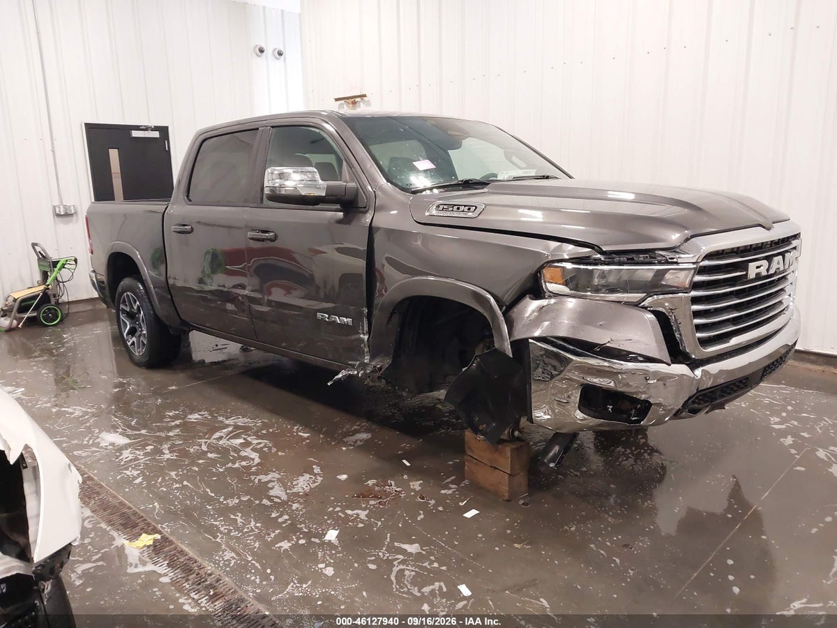 2026 RAM 1500 LARAMIE 4X4 5'7 BOX
