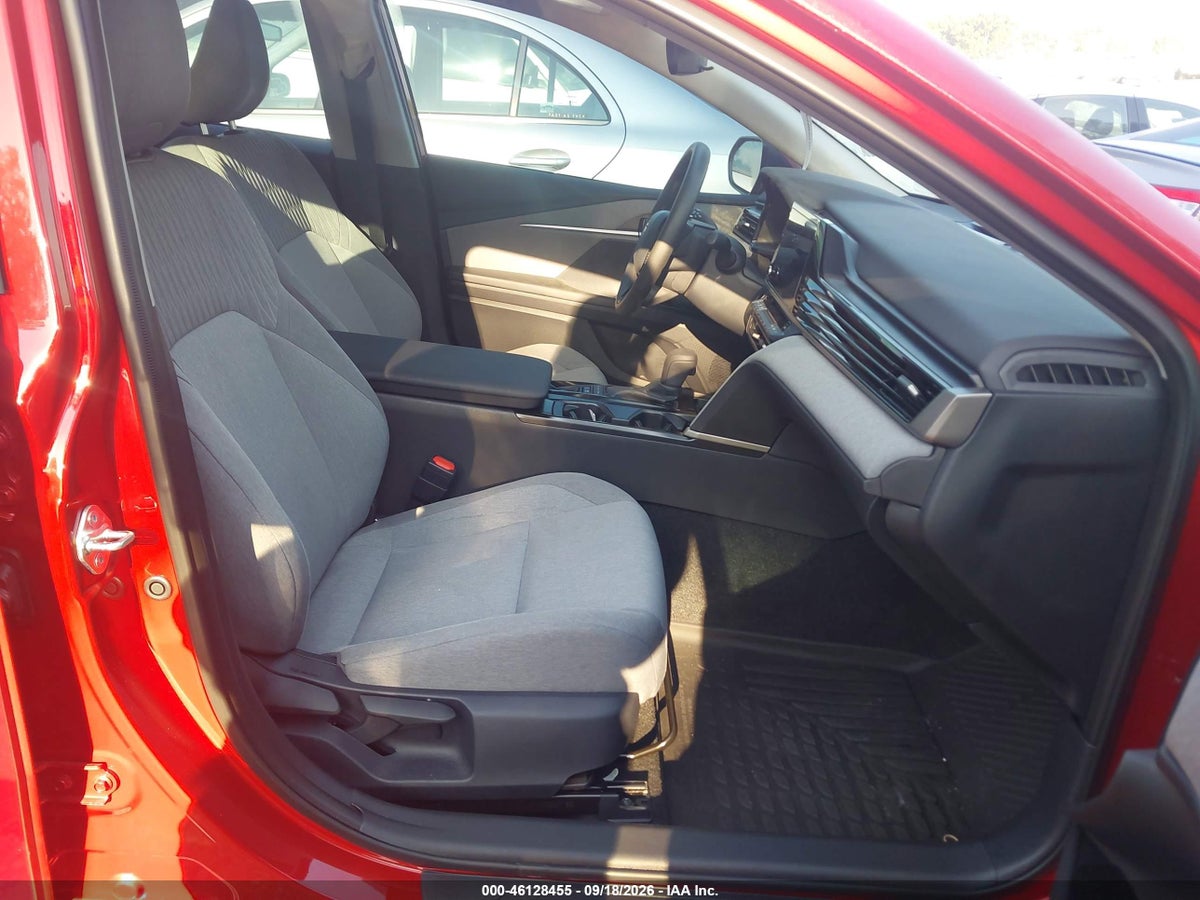 2026 TOYOTA CAMRY LE — photo 5