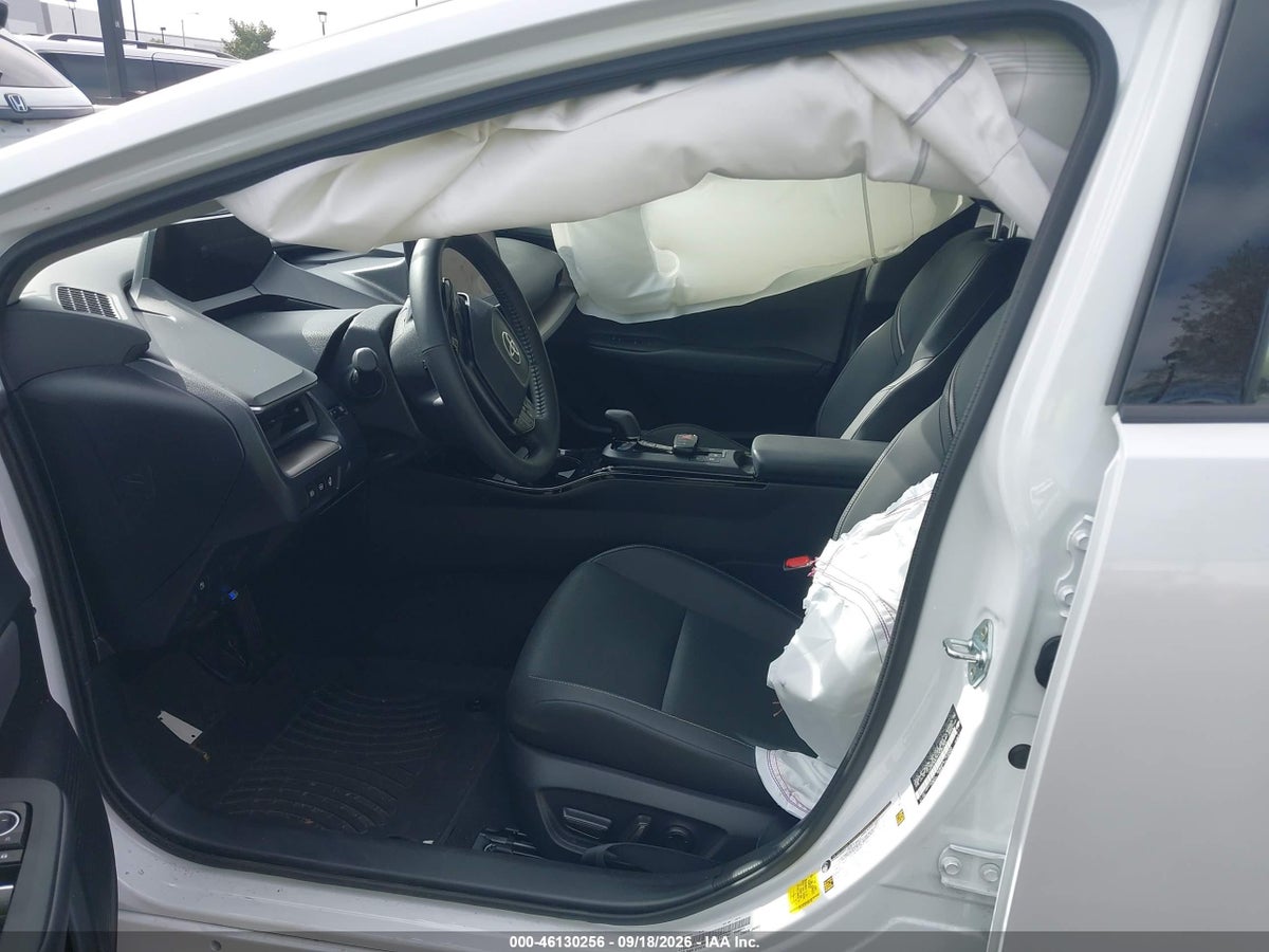 2026 TOYOTA PRIUS XLE — снимка 5