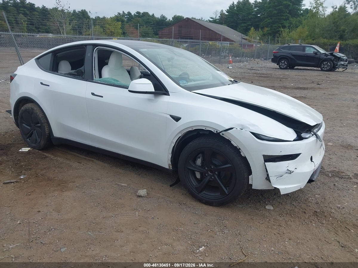 2026 TESLA MODEL Y PREMIUM REAR-WHEEL DRIVE/REAR-WHEEL DRIVE