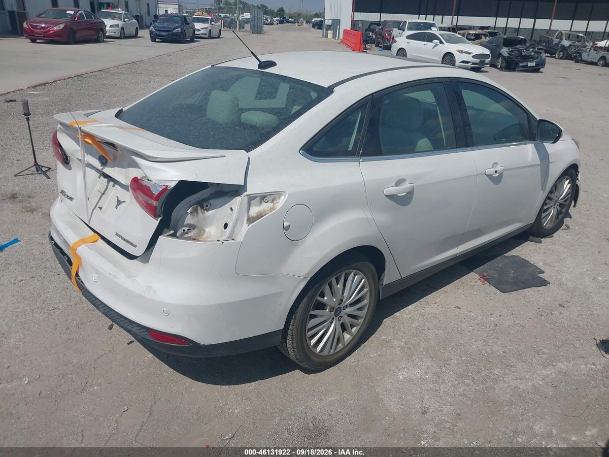2018 FORD FOCUS TITANIUM — photo 4