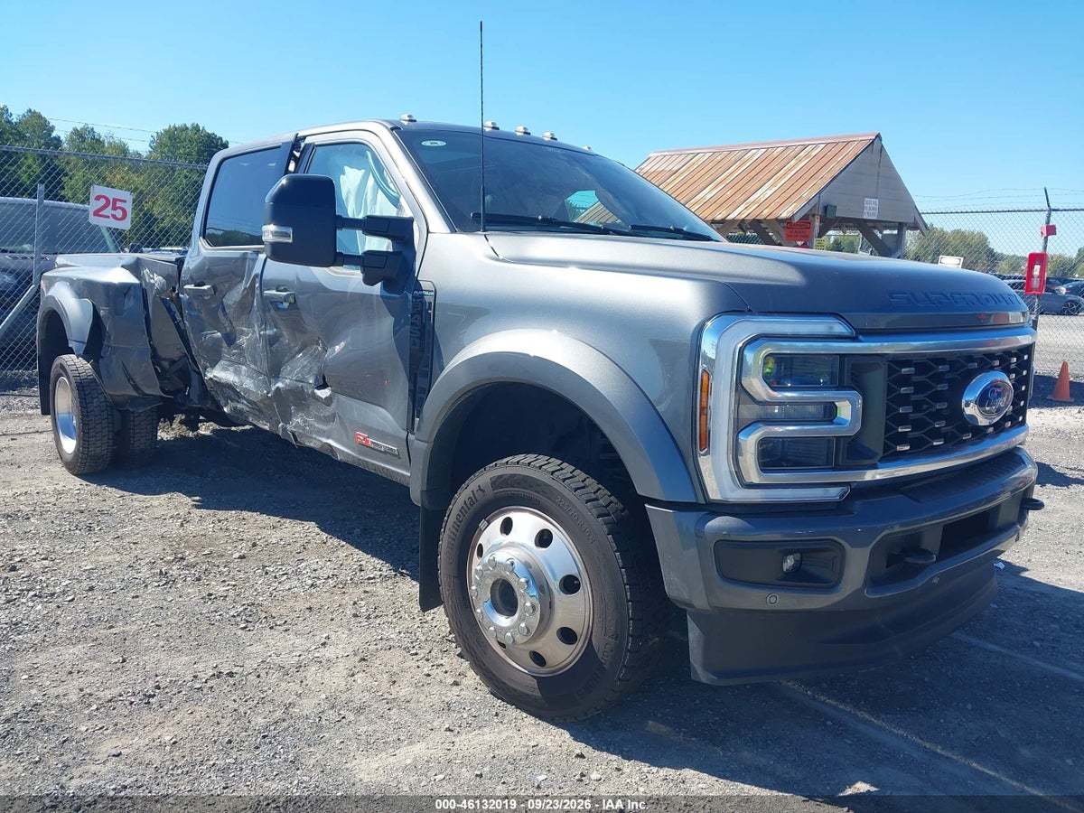 2026 FORD F-450 PLATINUM