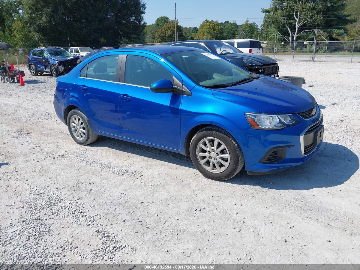 2020 CHEVROLET SONIC FWD LT