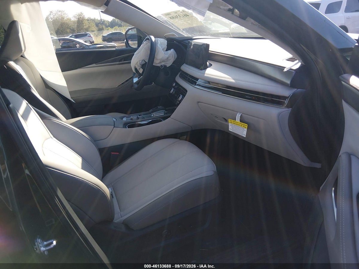2026 INFINITI QX60 LUXE AWD — photo 5