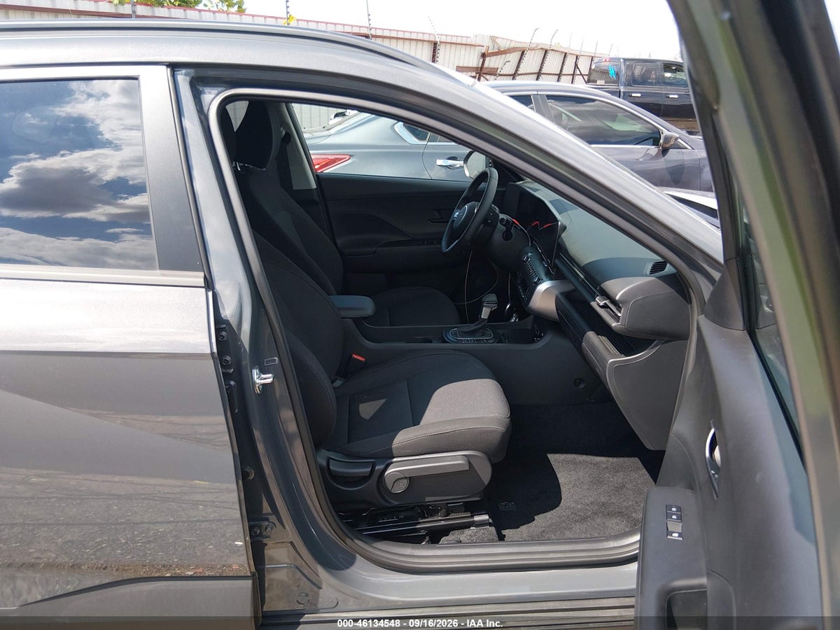2026 HYUNDAI KONA SEL SPORT — photo 5