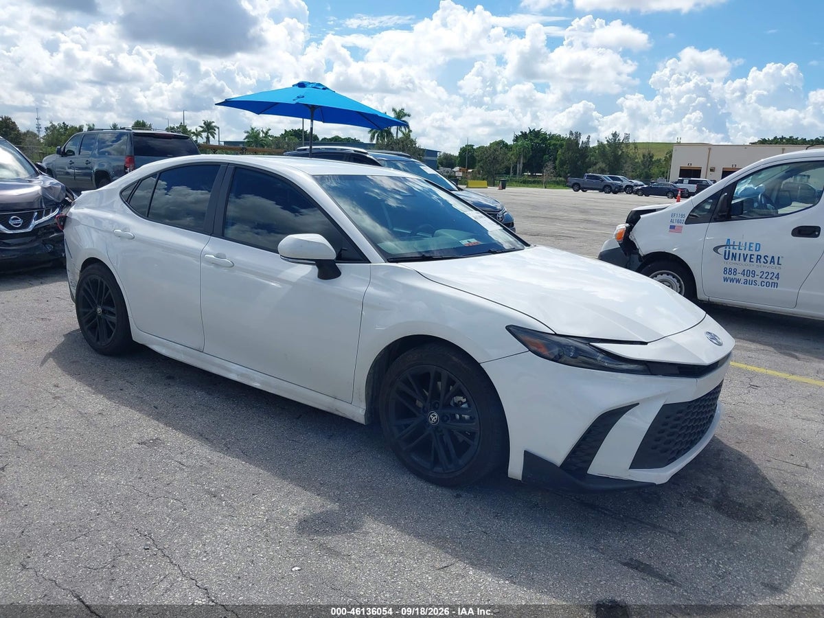 2026 TOYOTA CAMRY SE