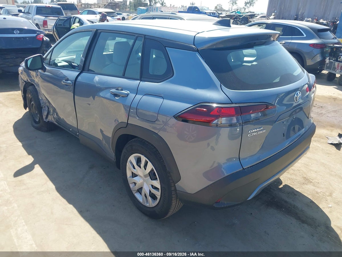 2026 TOYOTA COROLLA CROSS L — снимка 3
