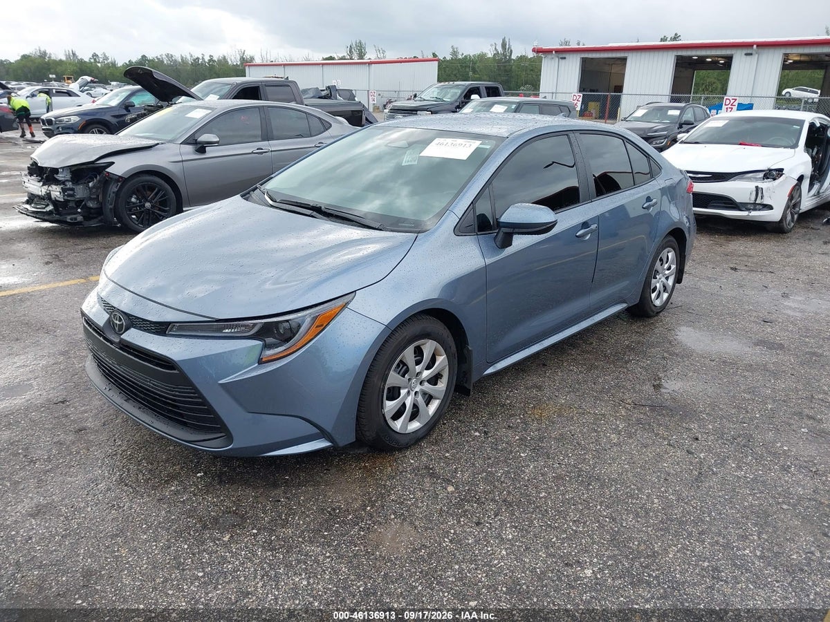 2026 TOYOTA COROLLA LE — photo 2