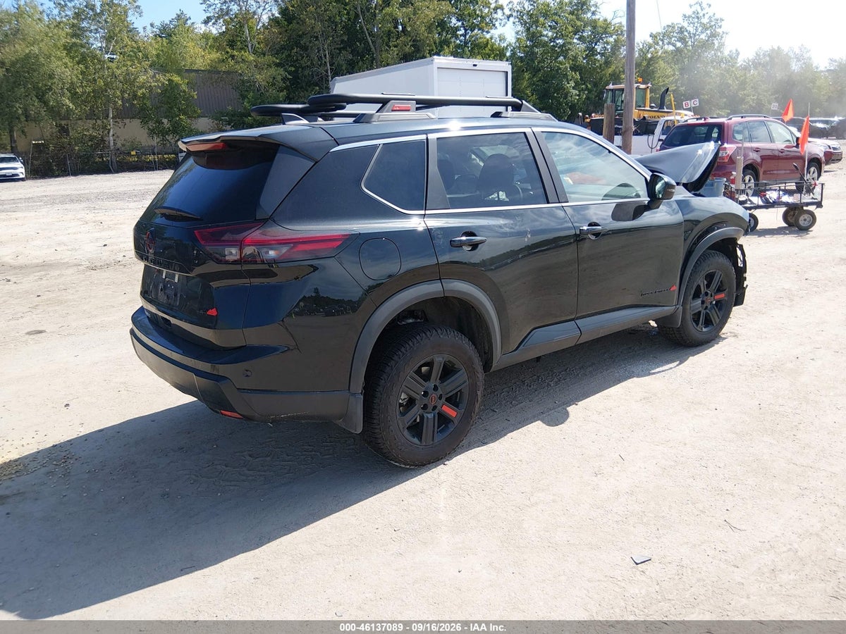 2026 NISSAN ROGUE ROCK CREEK — photo 4