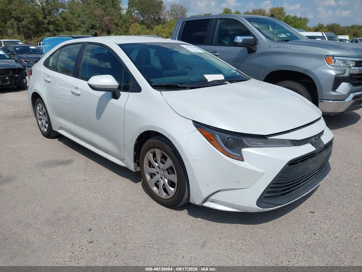 2026 TOYOTA COROLLA LE