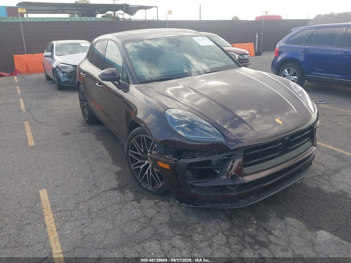 2026 PORSCHE MACAN T