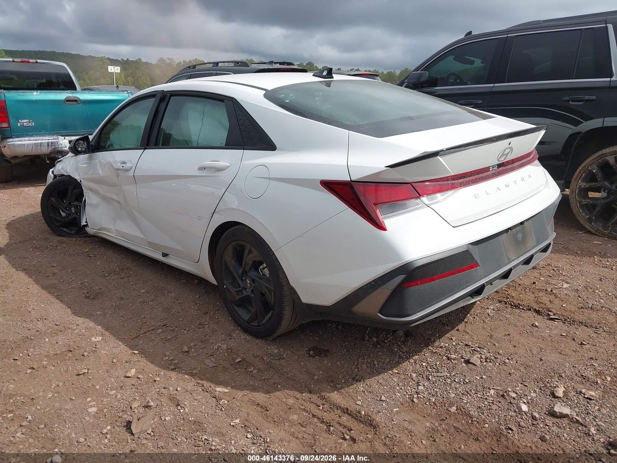 2026 HYUNDAI ELANTRA SEL SPORT — photo 3