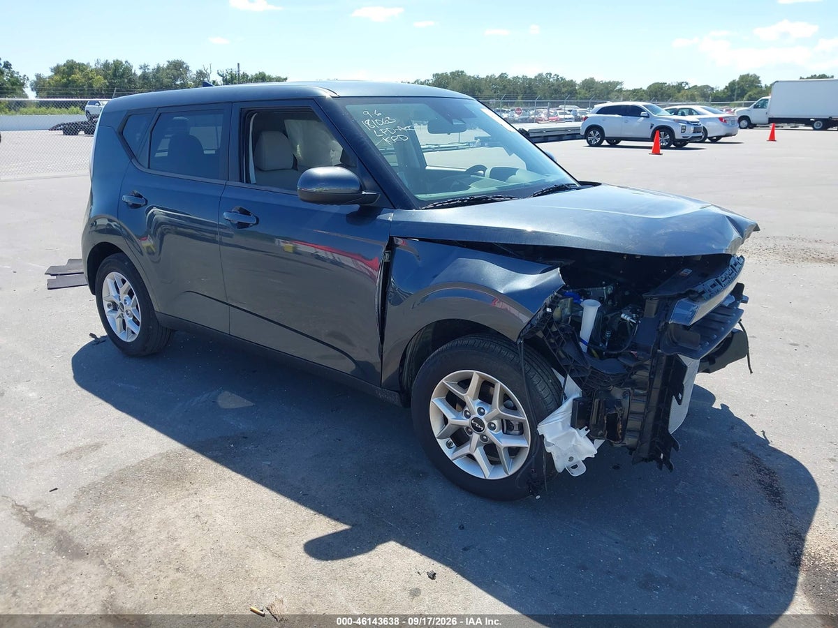 2025 KIA SOUL LX