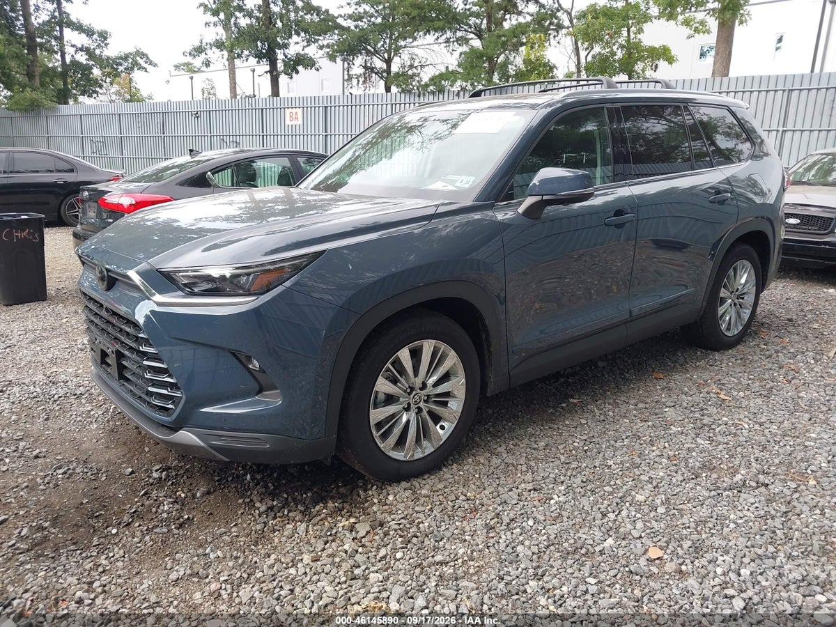 2026 TOYOTA GRAND HIGHLANDER PLATINUM — снимка 2