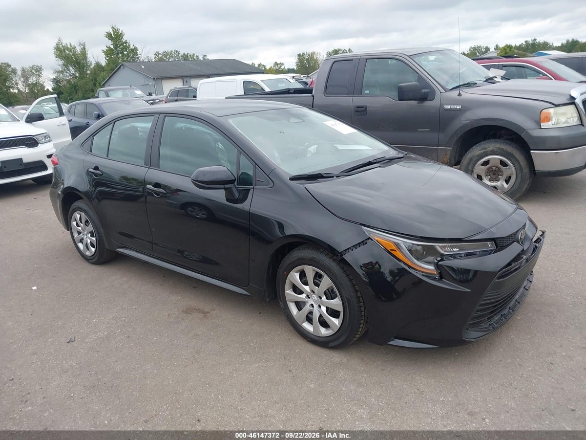 2026 TOYOTA COROLLA LE
