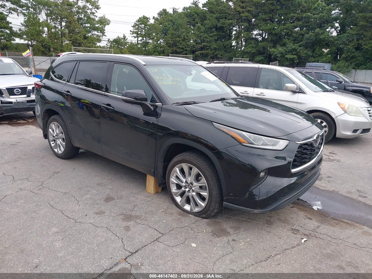 2026 TOYOTA HIGHLANDER LIMITED