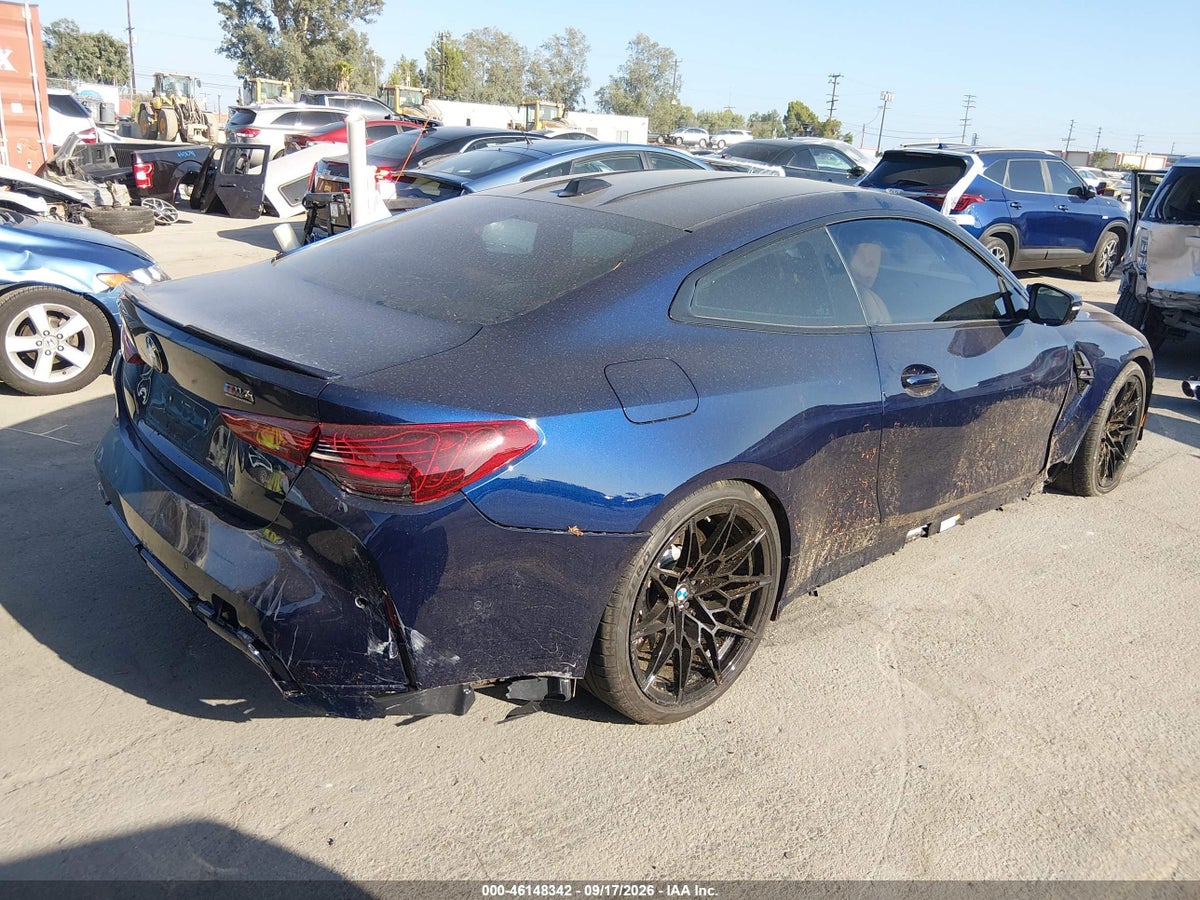 2027 BMW M4 COMPETITION XDRIV — photo 4