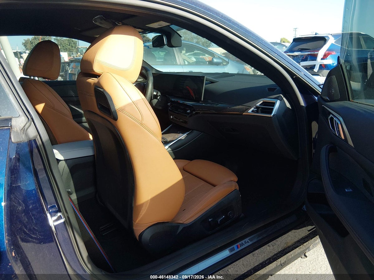 2027 BMW M4 COMPETITION XDRIV — photo 5