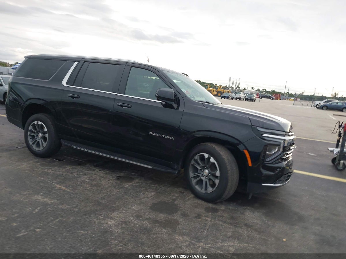 2026 CHEVROLET SUBURBAN LT, RWD