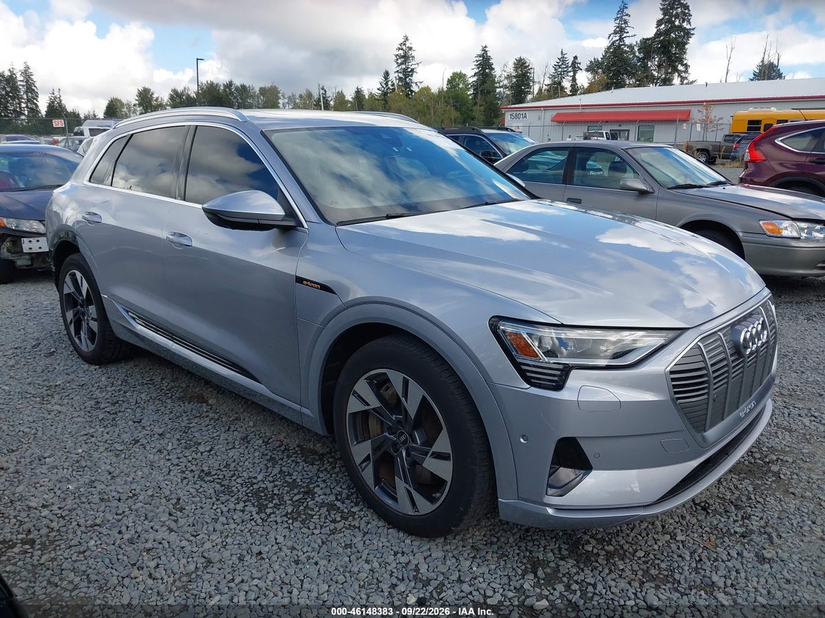 2022 AUDI E-TRON PREMIUM PLUS QUATTRO