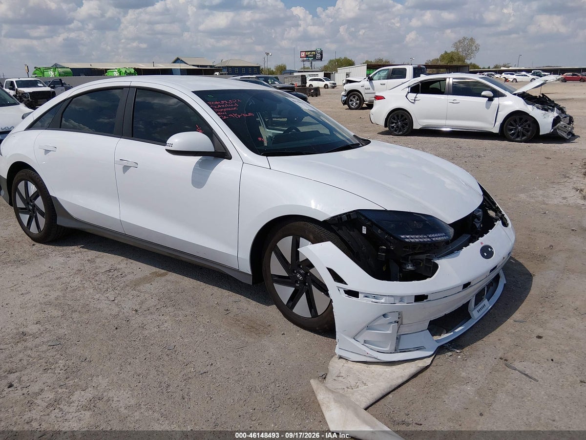 2025 HYUNDAI IONIQ 6 SE