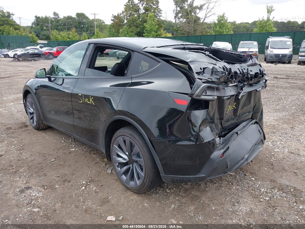 2026 TESLA MODEL Y ALL-WHEEL DRIVE/LONG RANGE LAUNCH SERIES/PREMIUM ALL-WHEEL DRIVE — photo 3