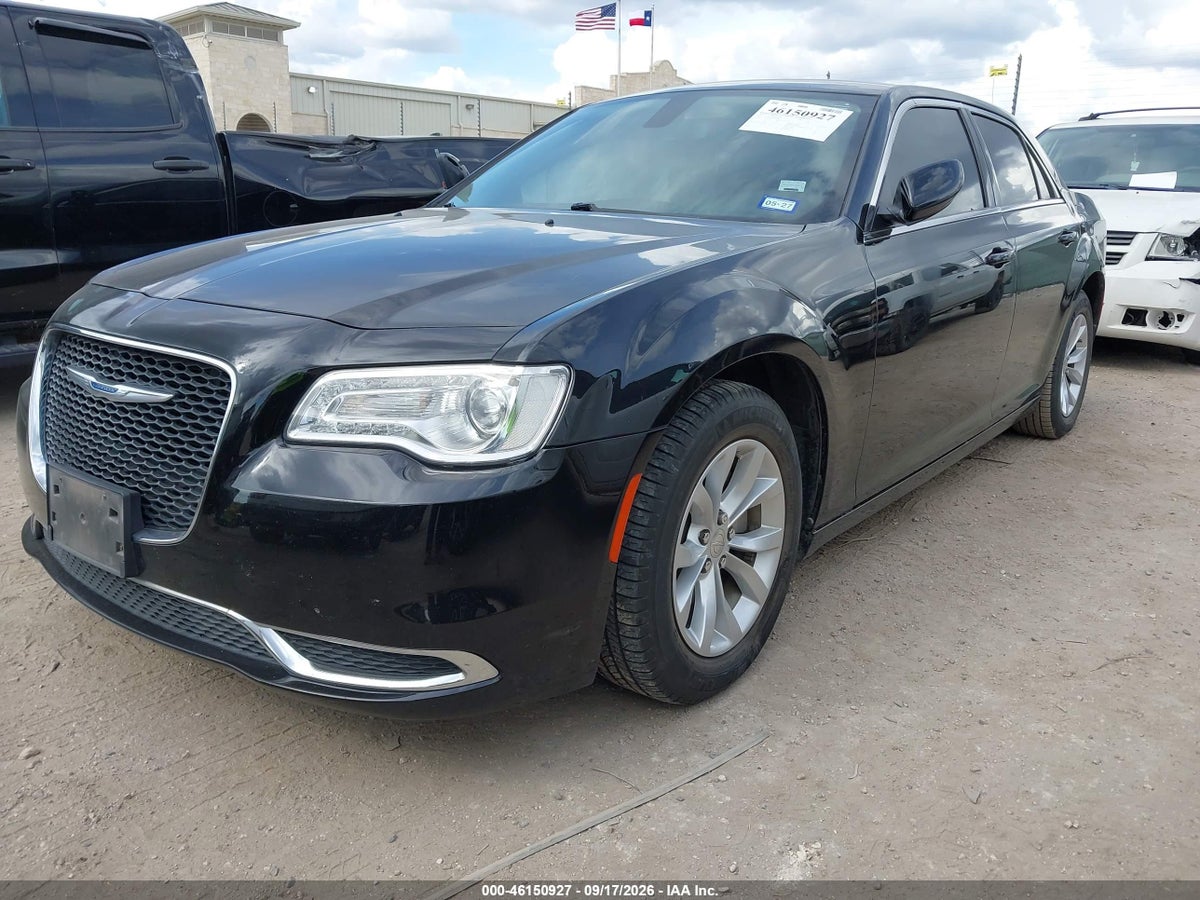 2023 CHRYSLER 300 TOURING — снимка 2
