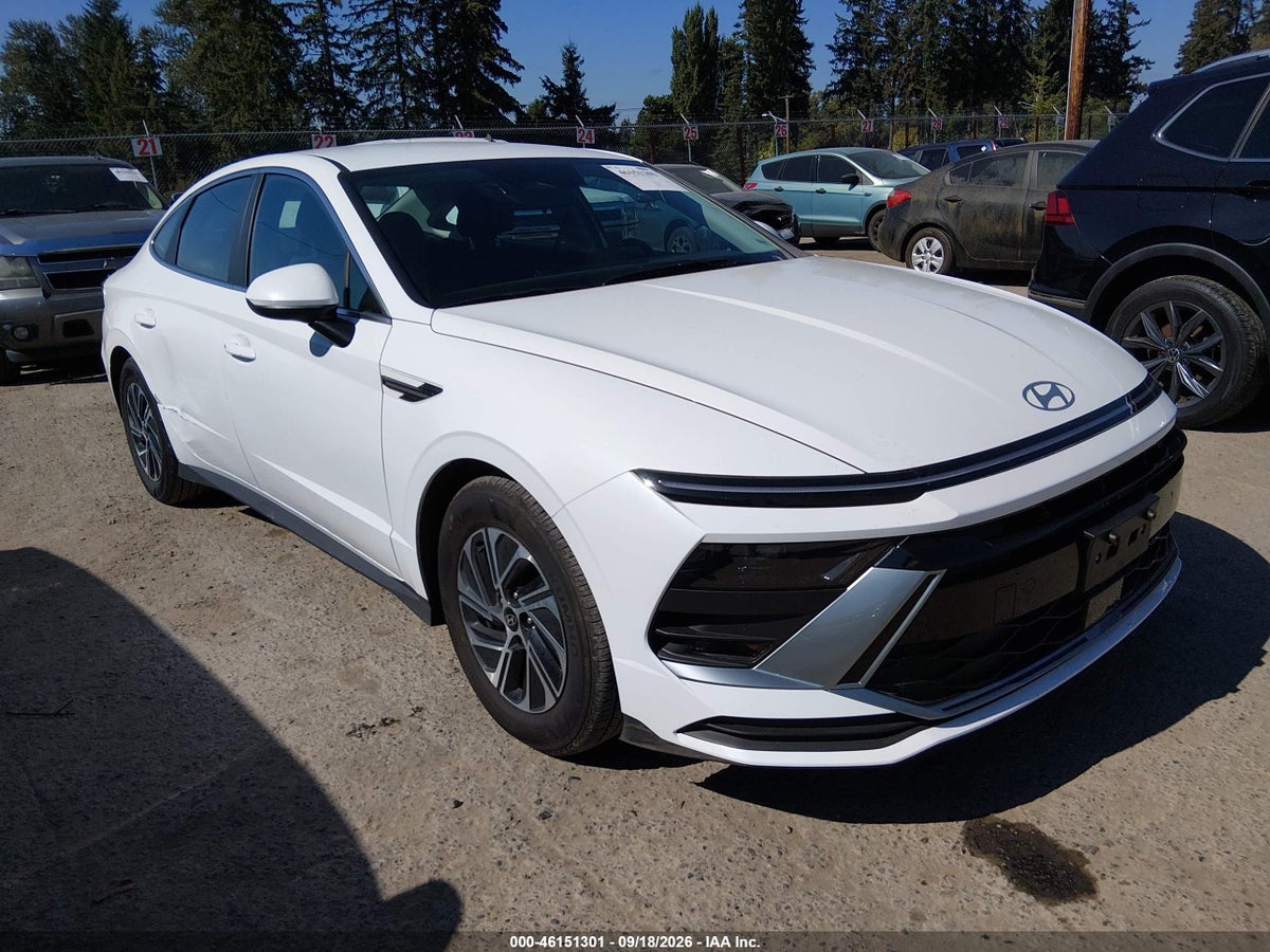2026 HYUNDAI SONATA HYBRID BLUE