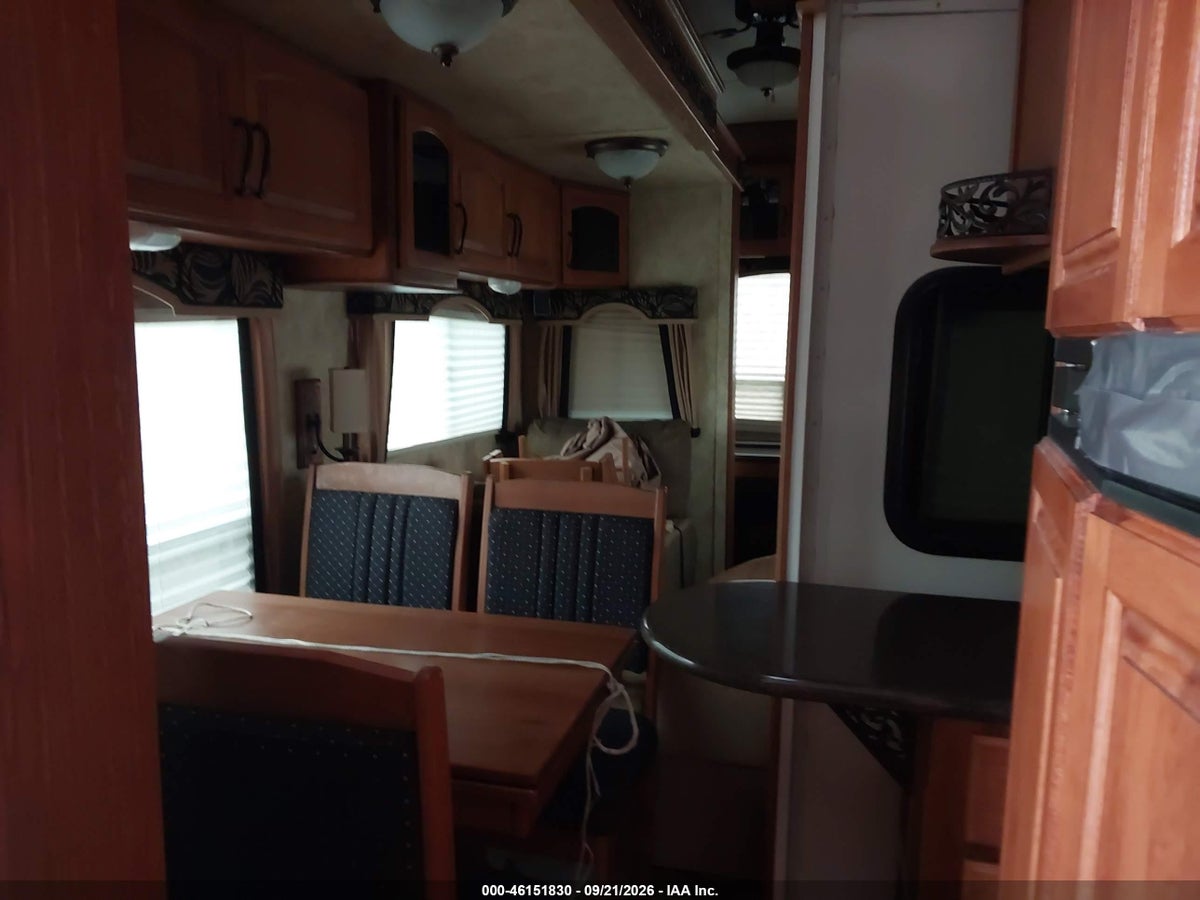 2013 KEYSTONE RV MONTANA — photo 5
