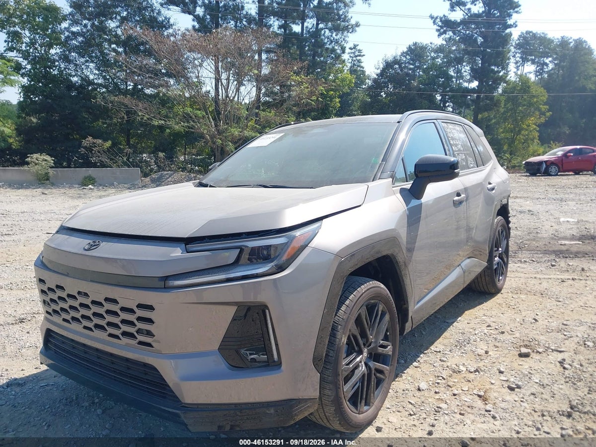 2026 TOYOTA RAV4 XSE — снимка 2