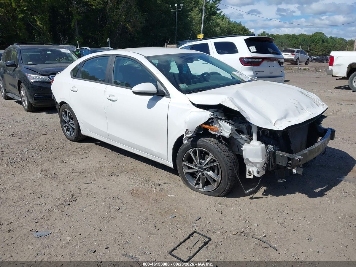 2024 KIA FORTE LXS