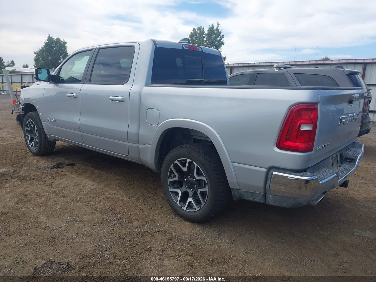 2026 RAM 1500 LARAMIE — photo 3