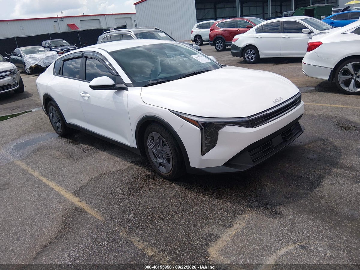 2026 KIA K4 LX
