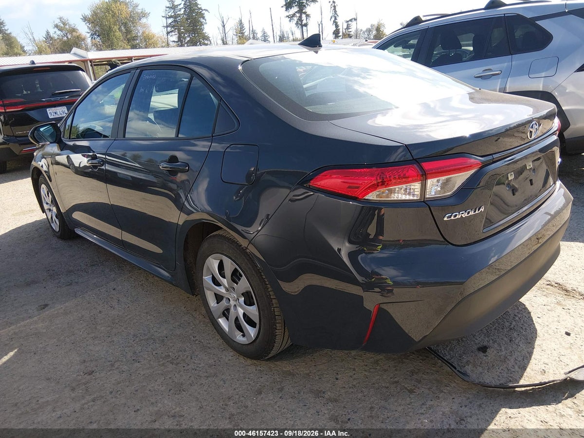 2026 TOYOTA COROLLA LE — photo 3