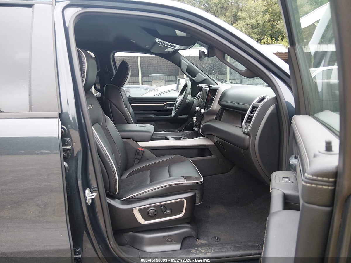 2026 RAM 1500 LARAMIE — photo 5