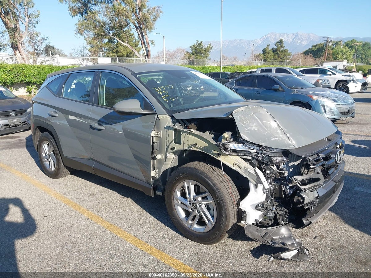 2026 HYUNDAI TUCSON SE