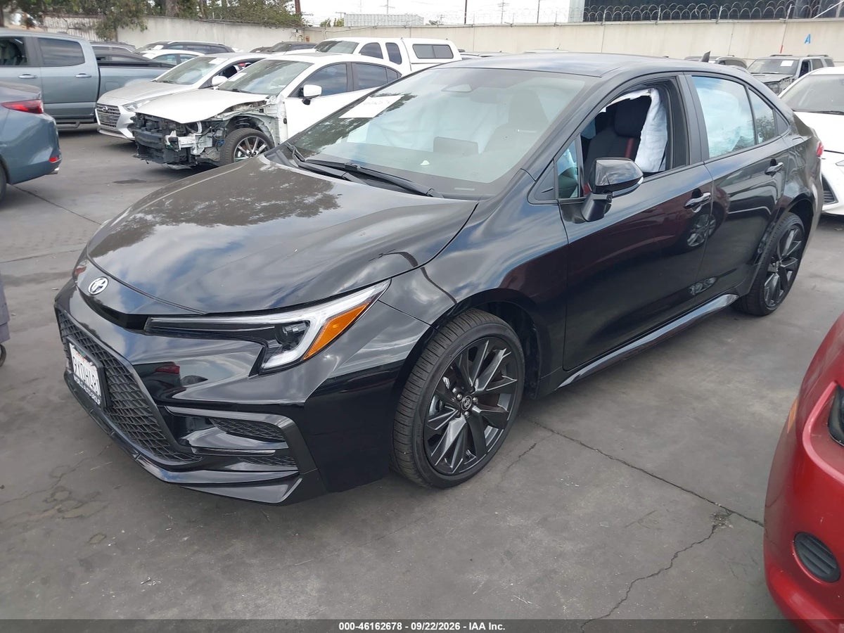 2026 TOYOTA COROLLA SE — снимка 2