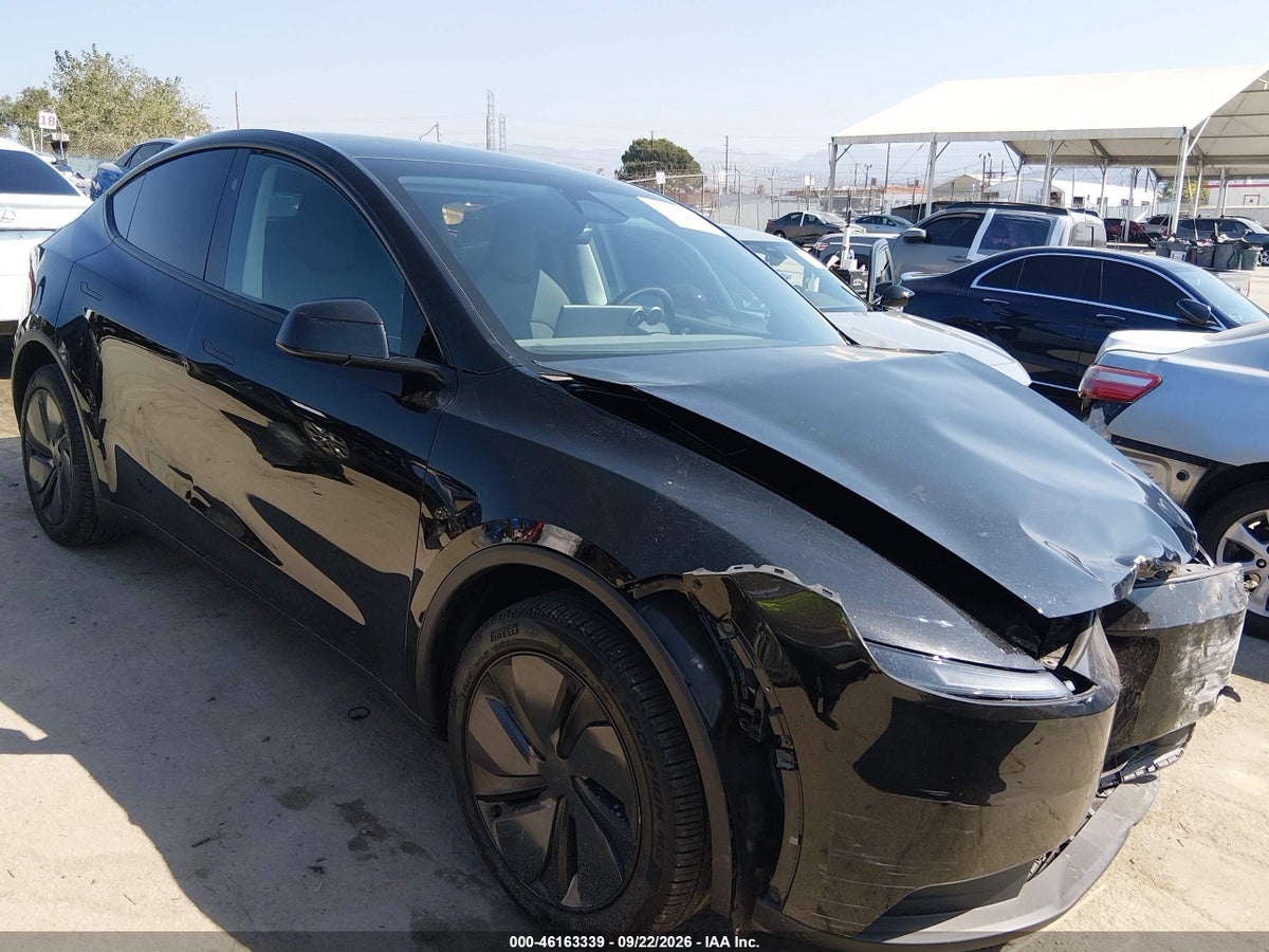 2026 TESLA MODEL Y PREMIUM REAR-WHEEL DRIVE/REAR-WHEEL DRIVE