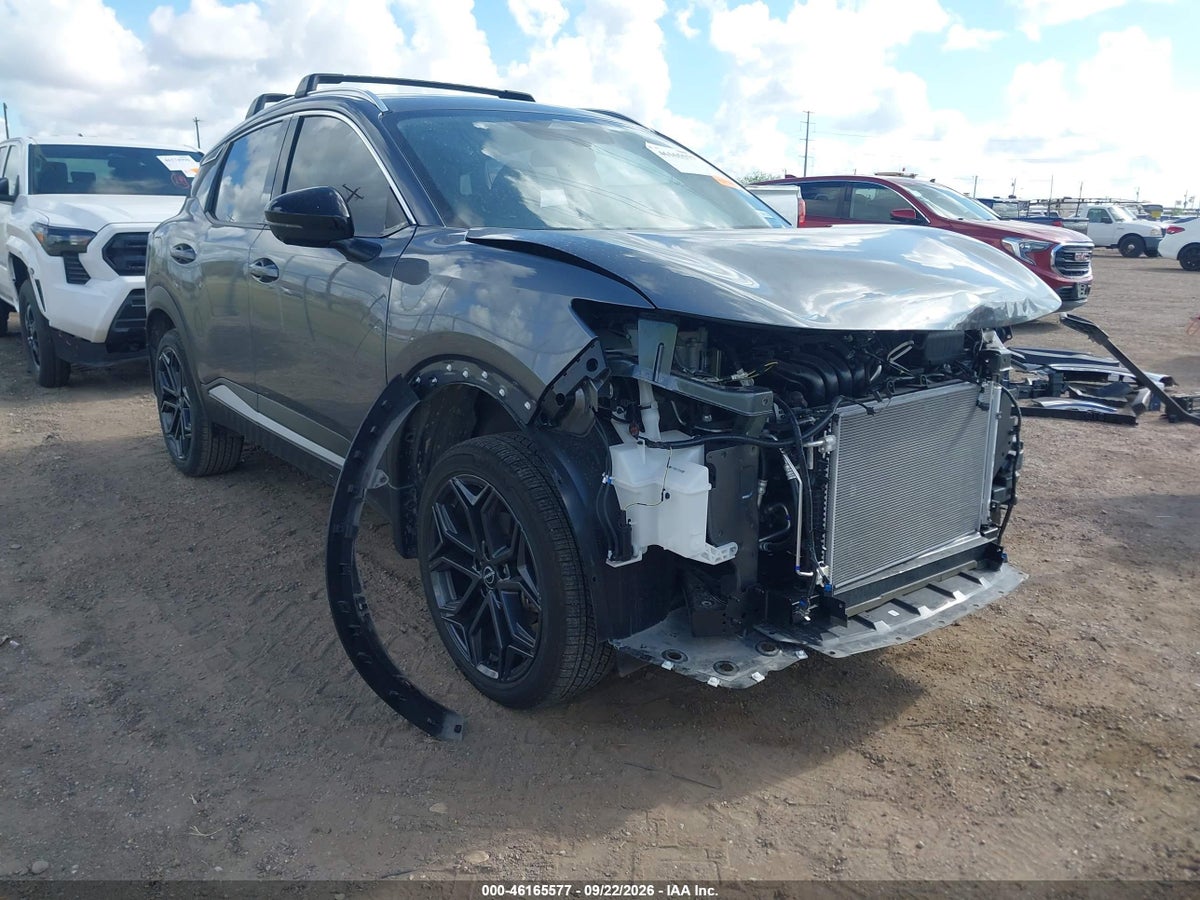 2026 NISSAN KICKS SR