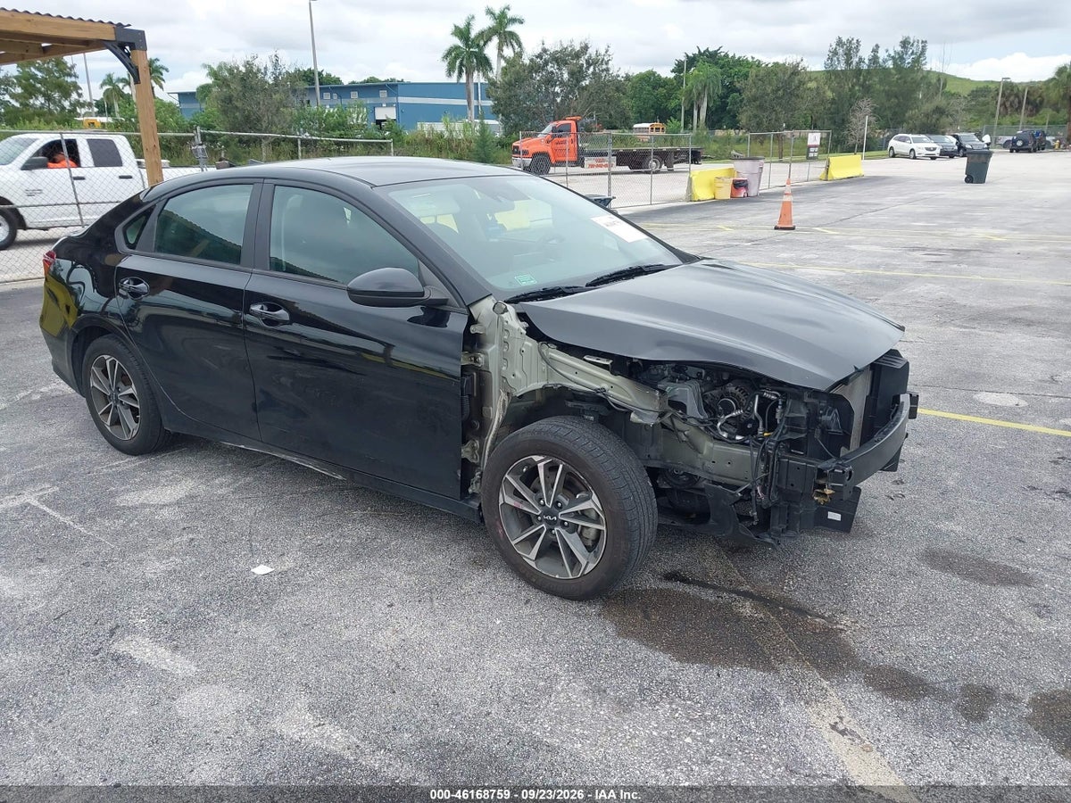 2024 KIA FORTE LXS