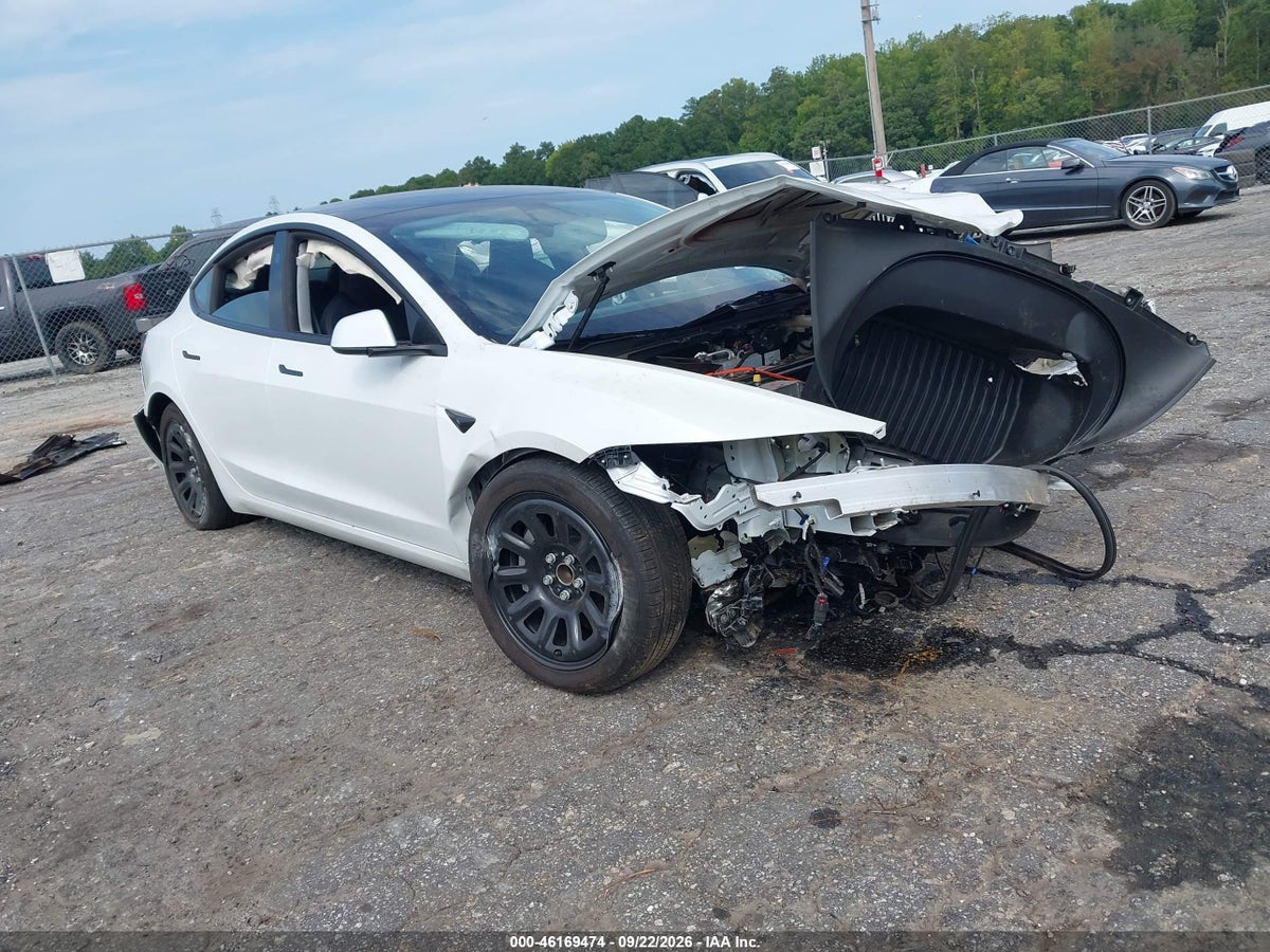 2026 TESLA MODEL 3 PREMIUM REAR-WHEEL DRIVE/REAR-WHEEL DRIVE