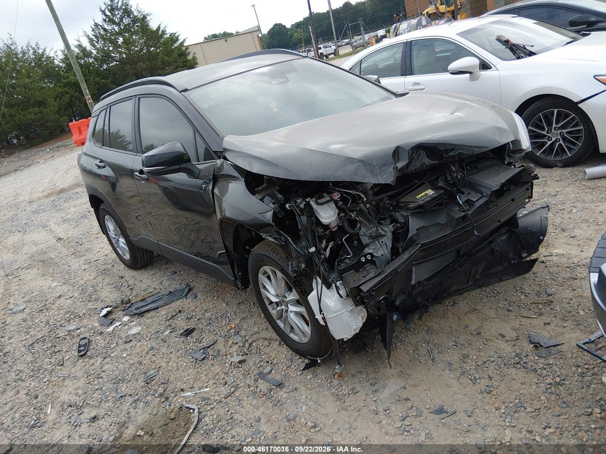 2026 TOYOTA COROLLA CROSS LE